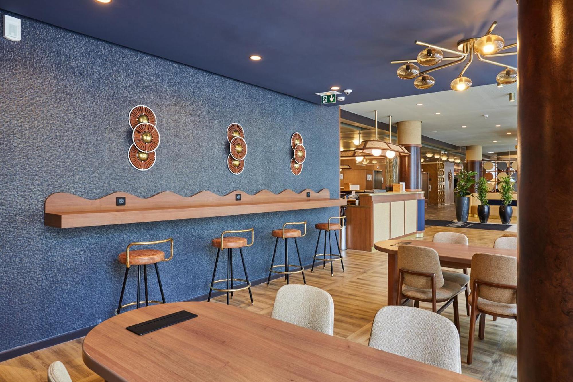 Voco Paris - Porte De Clichy By Ihg Екстериор снимка