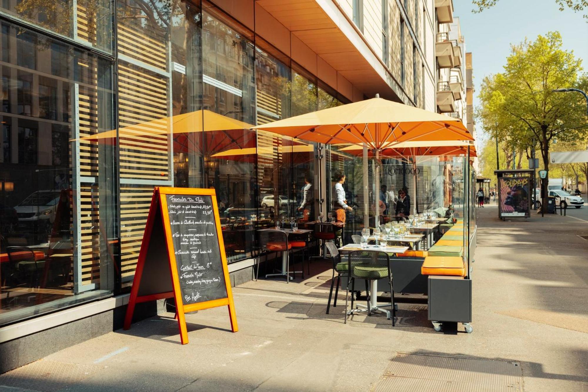 Voco Paris - Porte De Clichy By Ihg Екстериор снимка